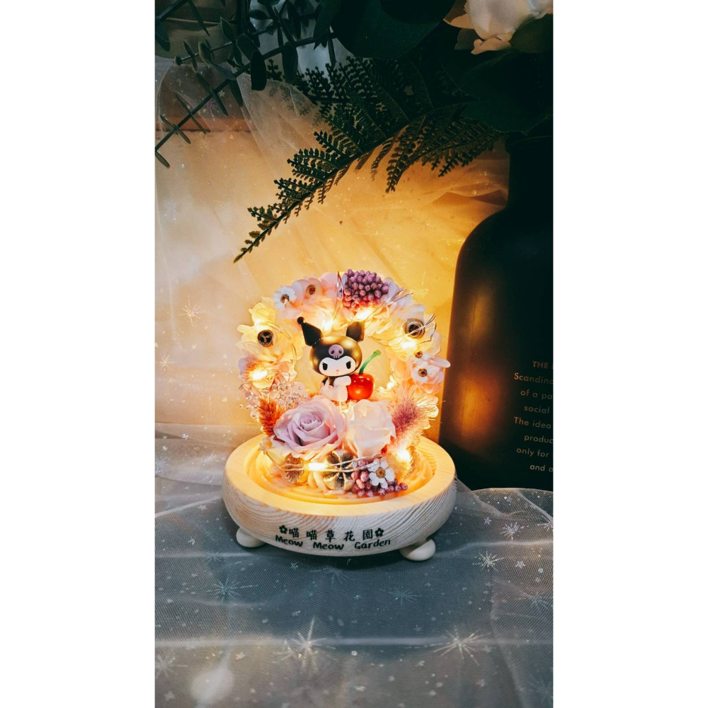 🌼🌸喵喵草花園🌻🌺🌸 三麗鷗 庫洛米 ♥️永生花玻璃花盅｜節日禮物｜小夜燈 永生花 告白禮物 畢業禮物-細節圖3