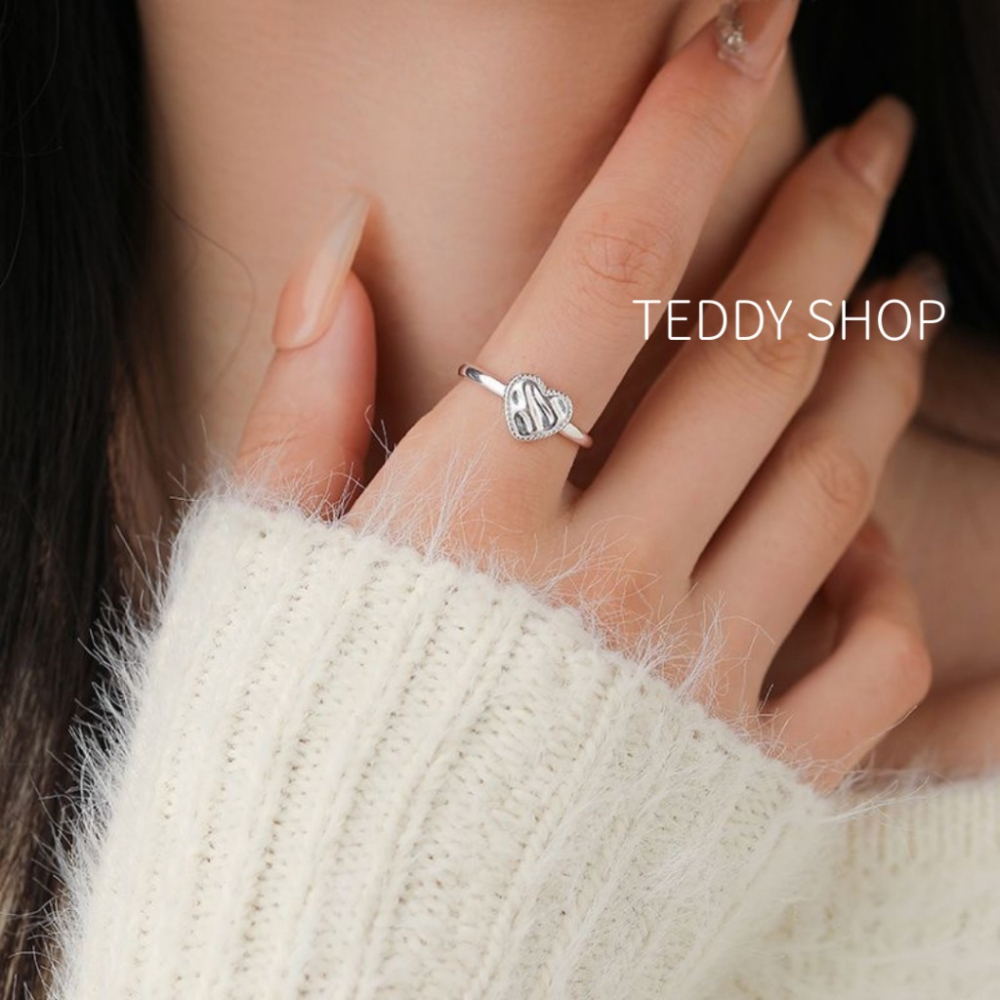 ｜Teddy Shop｜𝑺𝟗𝟐𝟓純銀 愛心水波紋戒指 愛心戒指 水波紋設計 韓系飾品 小眾開口戒 甜美氣質-細節圖4