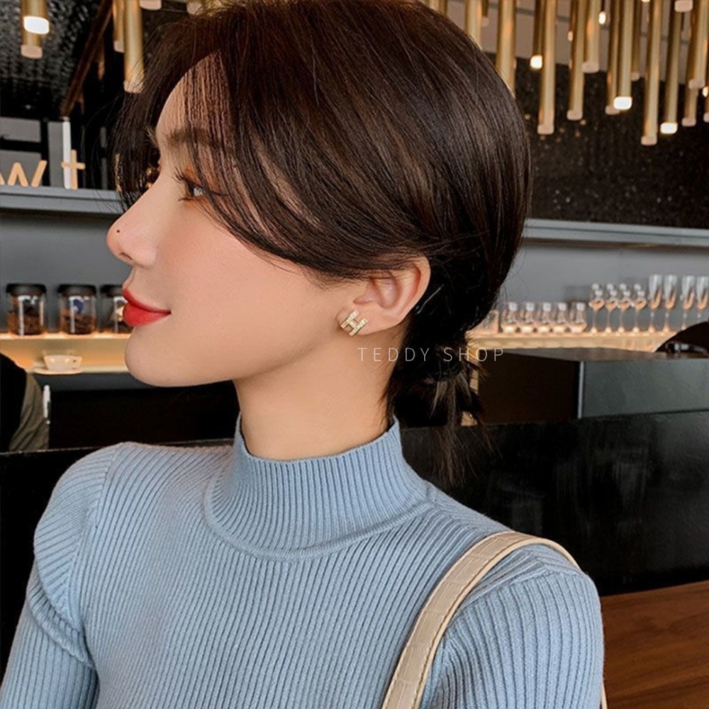 ｜Teddy Shop｜✨H字母鑲鑽耳環💎 字母 H 鑲鑽 耳環 金色 925銀針 耳針 鑲鑽耳環-細節圖3