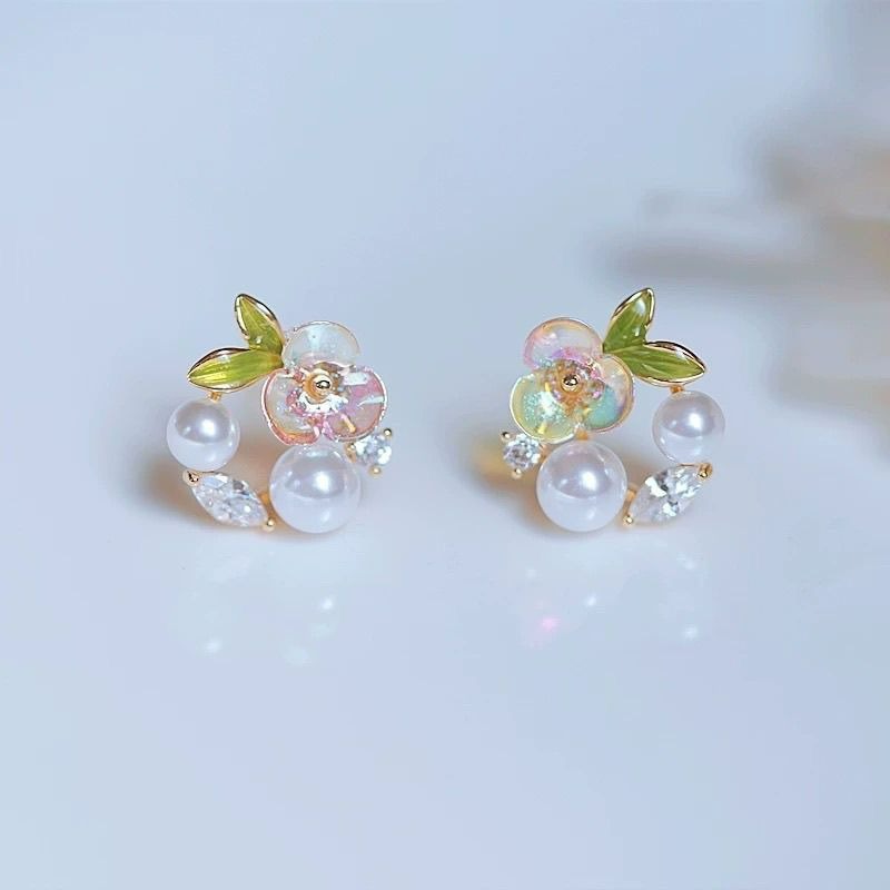 ｜Teddy Shop｜𝑺𝟗𝟐𝟓純銀 💎閃鑽幾何花朵耳環🎀 氣質耳環 高級感飾品 百搭銀色款-細節圖2