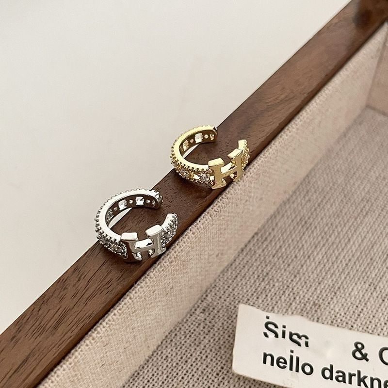 ｜Teddy Shop｜💎高級感微鑲H字母單耳夾🎀 時尚耳夾 法式氣質 小眾設計款 H耳夾 高質感耳夾-細節圖4