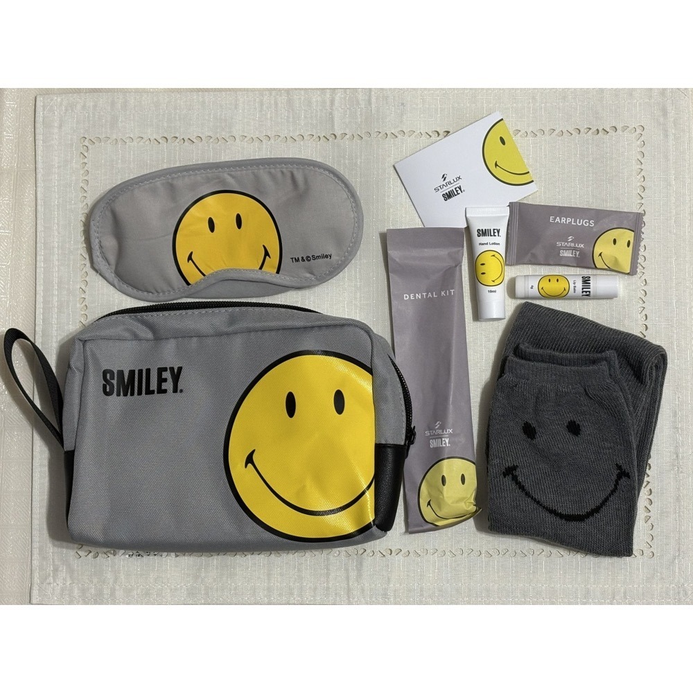 星宇航空 × SMILEY 豪經艙過夜包-細節圖3