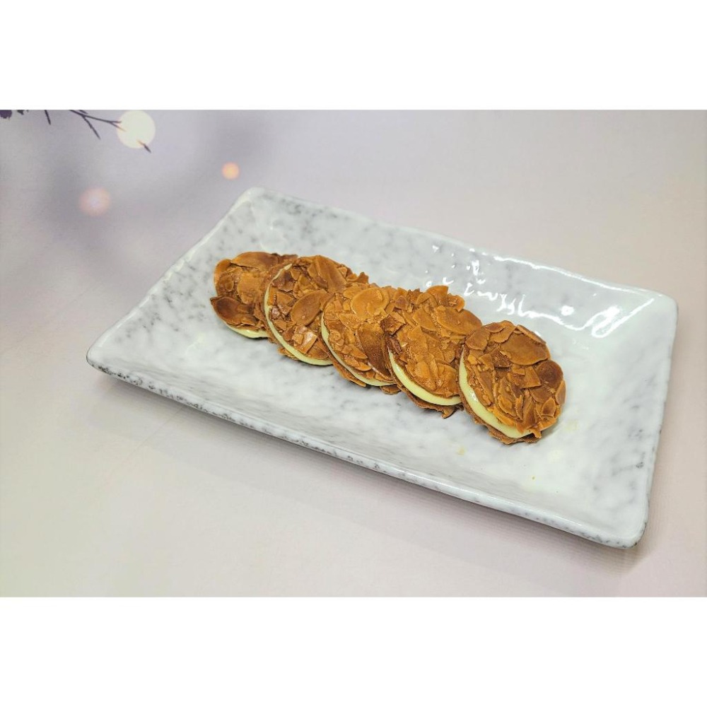 手工餅乾【艾咪手工坊】杏仁瓦片牛軋糖~伴手禮 禮盒 結婚 彌月 過年 婚禮小物 夾心 牛軋糖 甜點 下午茶 餅乾-細節圖3