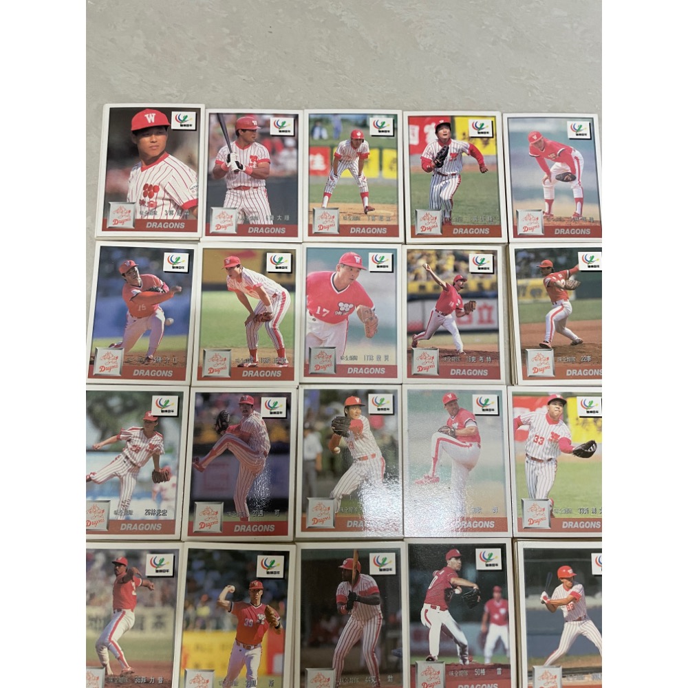 絕版 中華職棒 四年 每張10-30元 球員卡 味全龍 徐生明 孫昭立 陳大順 也有 五年 六年 七年 兄弟 中信 三商-細節圖2