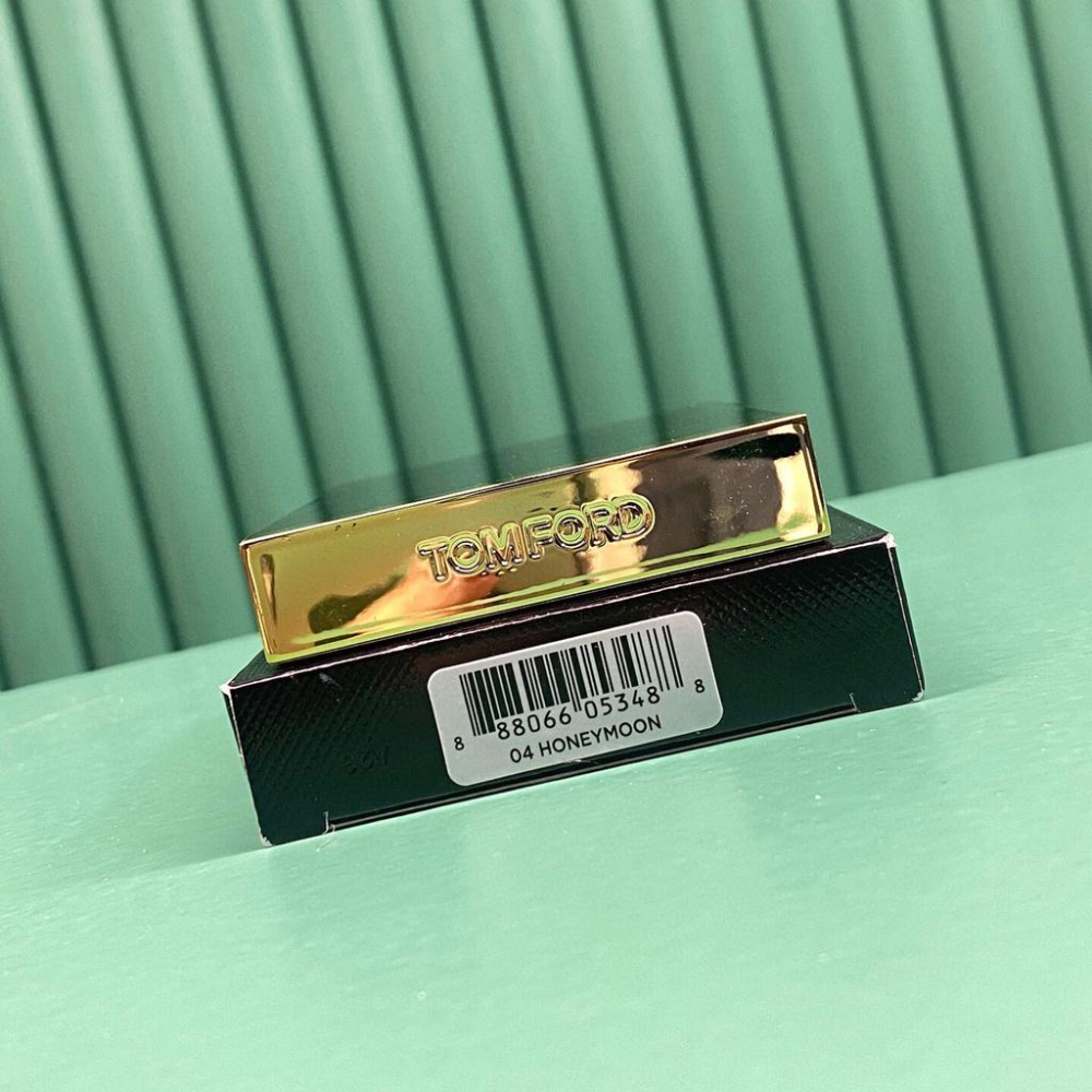 超夯限折30%🔥Tom Ford 四色眼影 4號眼影 Honey Moon-細節圖5