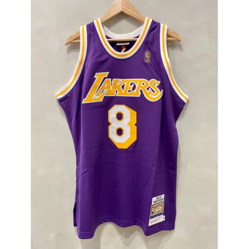 #8 Kobe Bryant 湖人 96-97 新人年 復古紫 Lakers 球員版 AU 球衣 M&amp;N