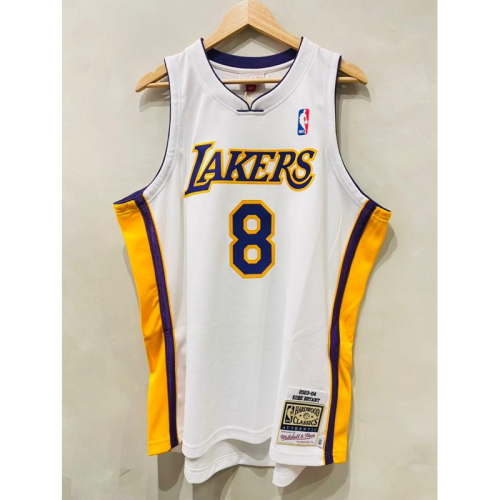 #8 Kobe Bryant 湖人 復古 假日白 81分 Lakers 球員版 AU 球衣 M&amp;N