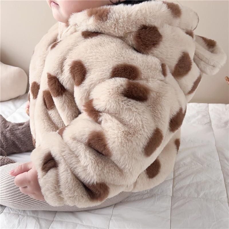 #韓版童裝 #冬季新款    #kids #baby  韓版加絨波點毛毛外套-細節圖6