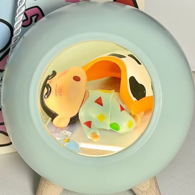 『𝑴𝒆𝒐𝒘𝑺𝑻𝑶𝑹𝑬 ✨』蠟筆小新多功能擺件公仔 聽歌 播放音樂 情侶禮物 閨蜜禮物 送禮自用都好-規格圖5