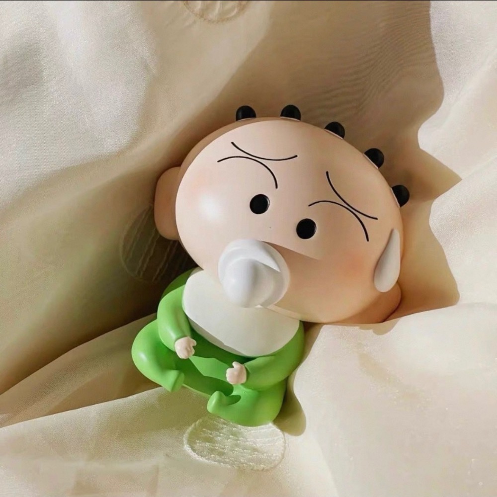 『𝑴𝒆𝒐𝒘𝑺𝑻𝑶𝑹𝑬✨』奶嘴春日部蠟筆小新公仔可愛家居車載擺件禮物周邊✨-細節圖6