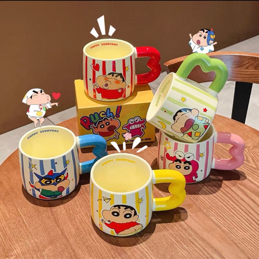 『𝑴𝒆𝒐𝒘𝑺𝑻𝑶𝑹𝑬✨』 蠟筆小新馬克杯 情侶馬克杯 可愛馬克杯 五款可選 高顏值馬克杯 杯子❤️-細節圖3