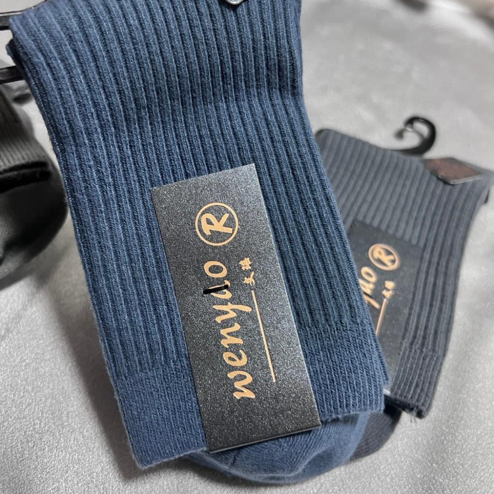 𝒎𝒊𝒂𝒍𝒆.𝒔𝒕𝒐𝒓𝒆 簡約吸汗防臭棉質中筒男襪 現貨 平價 流行 IG FB 抖音 老爹鞋 文創 百搭 兄弟 韓版-細節圖5