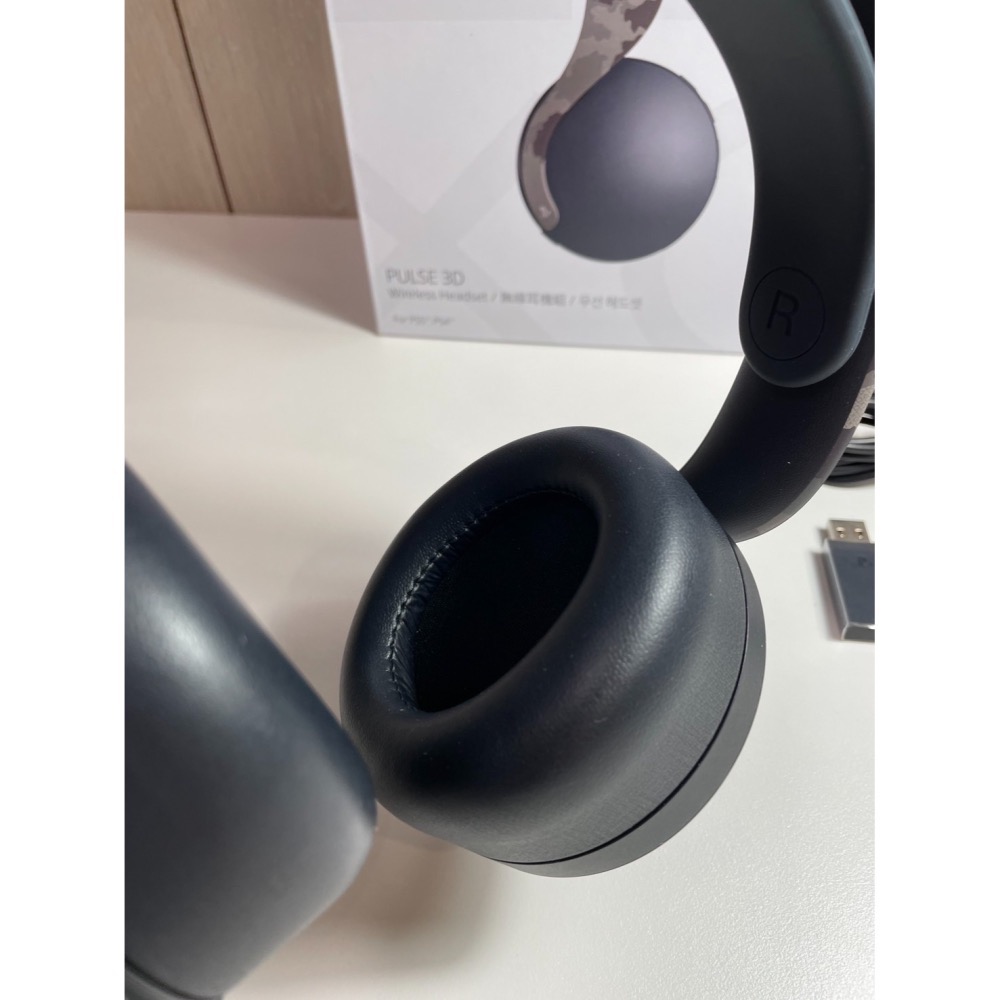售 二手 PS5 PULSE 3D 無線 耳機組-細節圖4