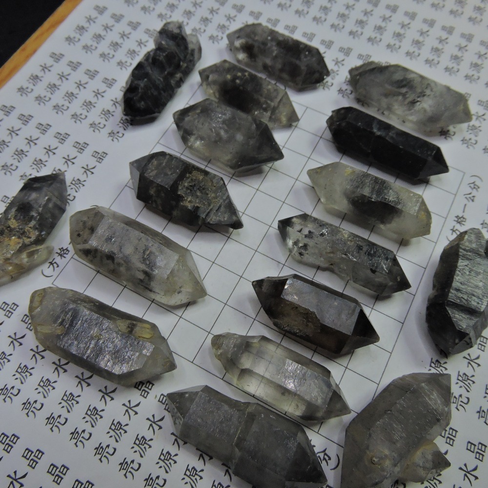 ~0120~黑幽靈雙尖水晶~一次限購一支。-細節圖2