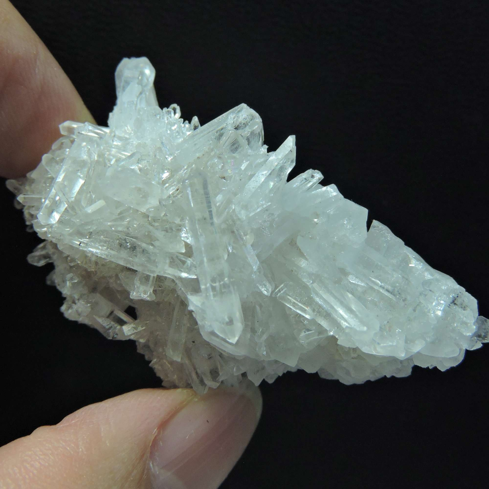 ~0108~四川激光柱水晶簇~白水晶簇-細節圖2