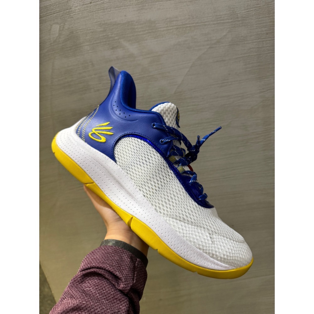 [Under Armour ]3025090-102/103 UA男女同款 3Z6 籃球鞋--細節圖2