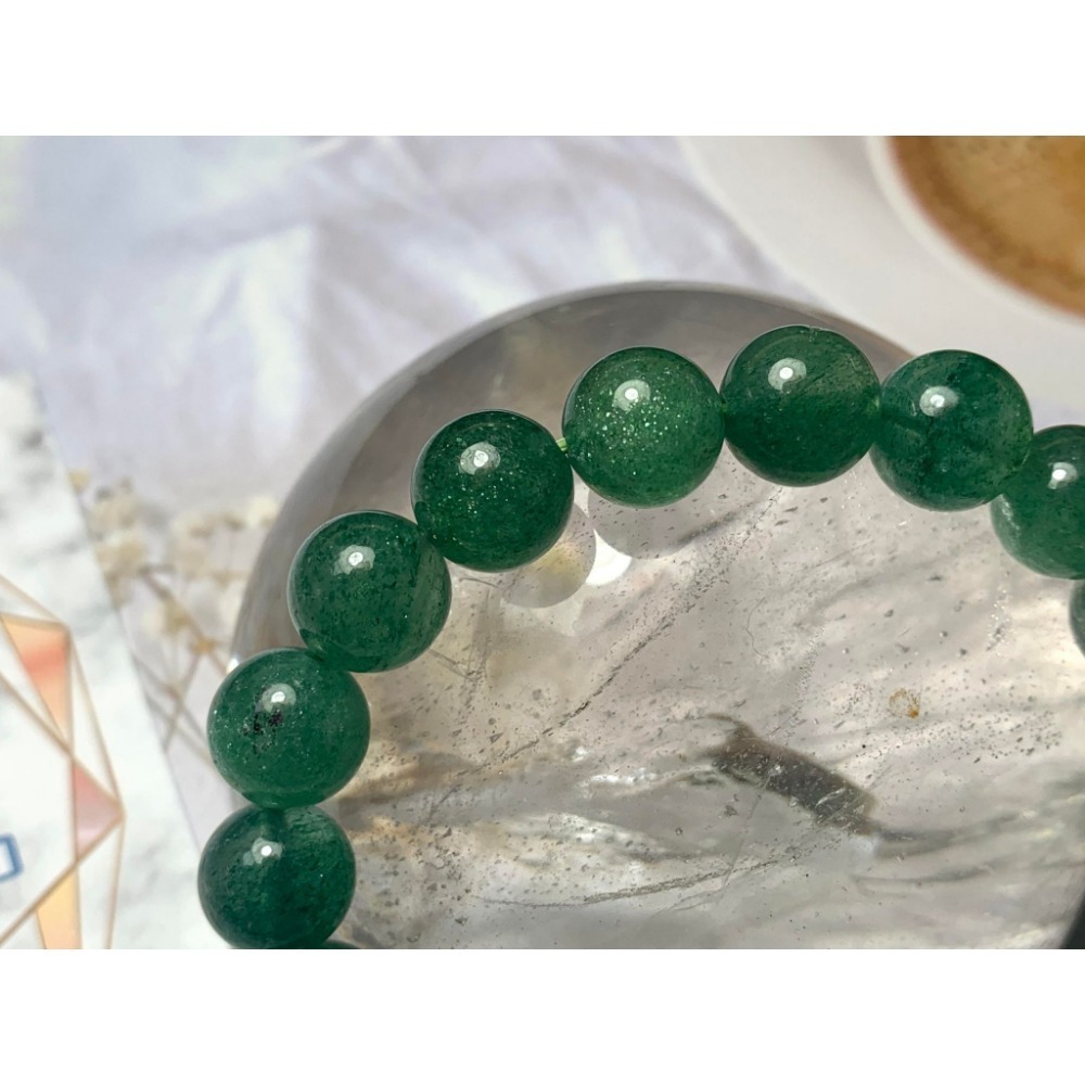綠草莓手珠-細節圖2