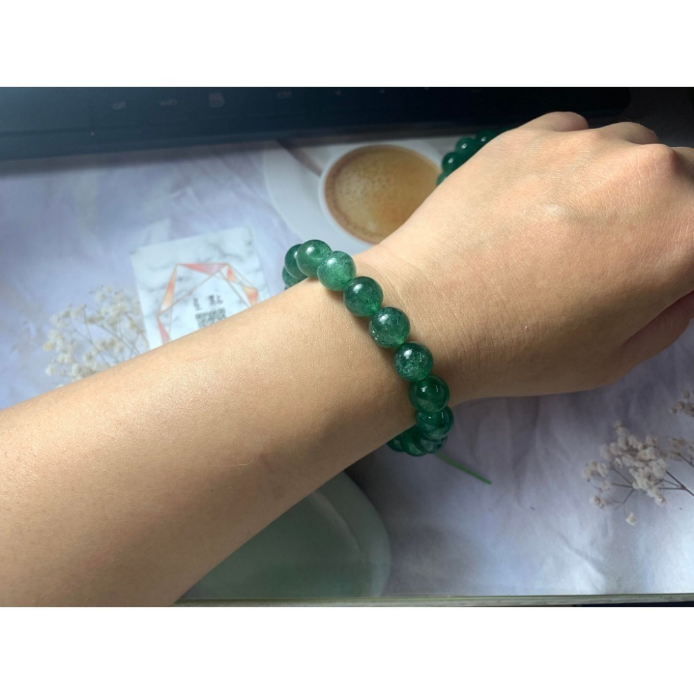 綠草莓手珠-細節圖3