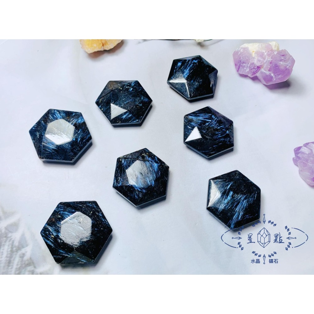 藍閃石大衛星-細節圖2