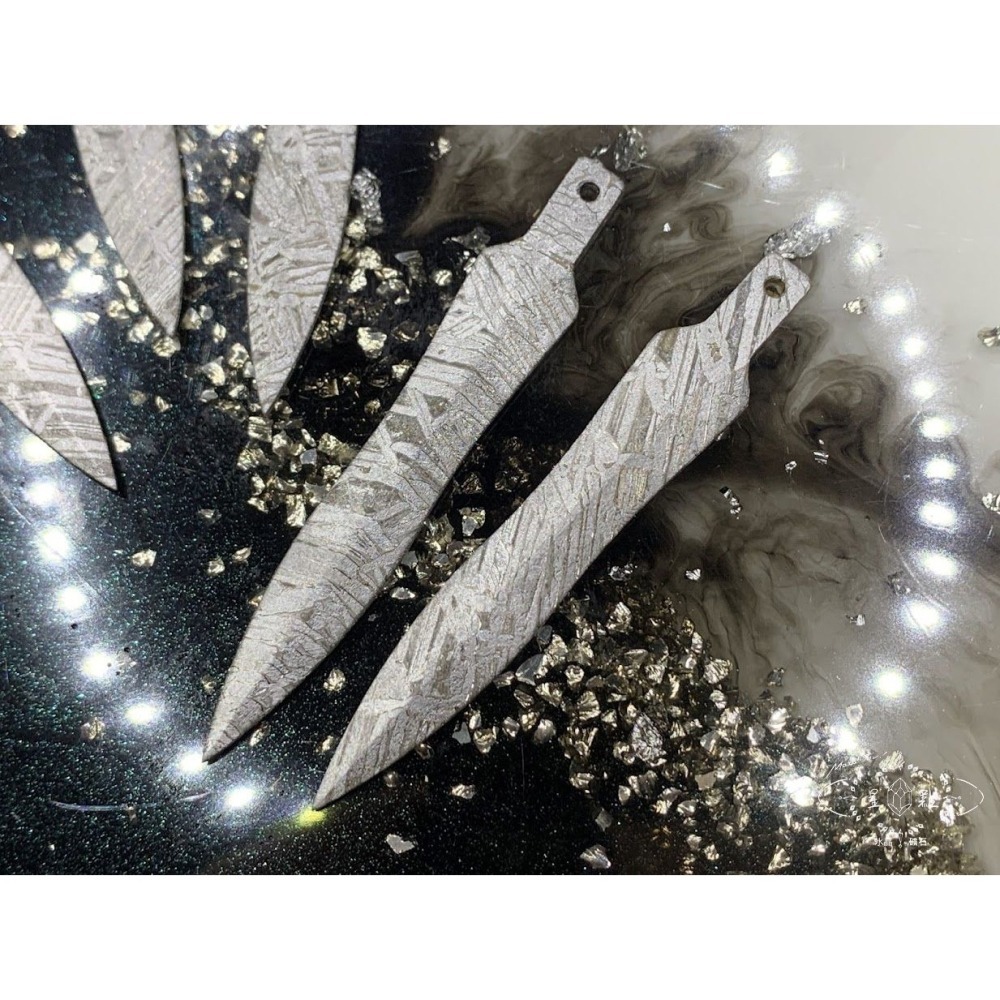 天鐵小劍~鎳鐵隕石小劍-細節圖2