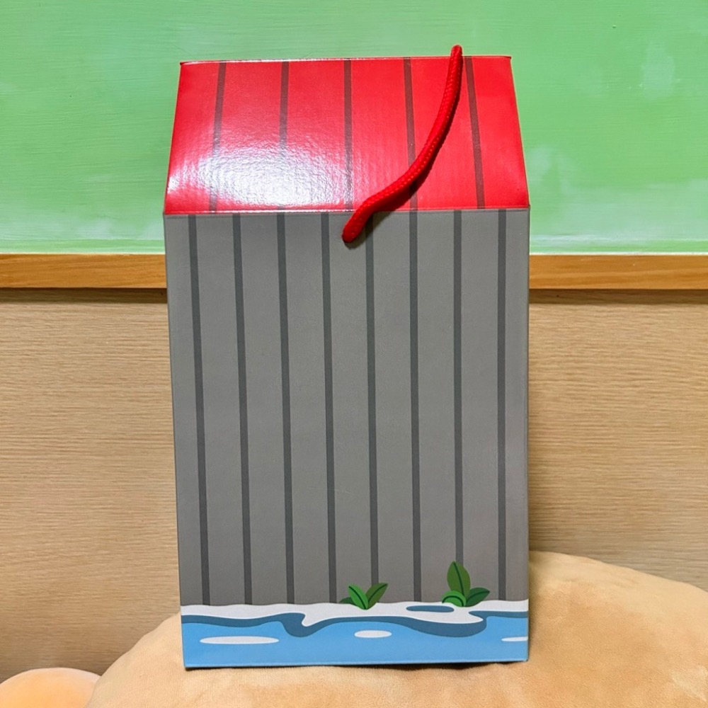 【阿皮小舖】現貨全新 達克比 警探 河濱派出所 盒裝 娃娃 玩偶 布偶 鴨嘴獸-細節圖2