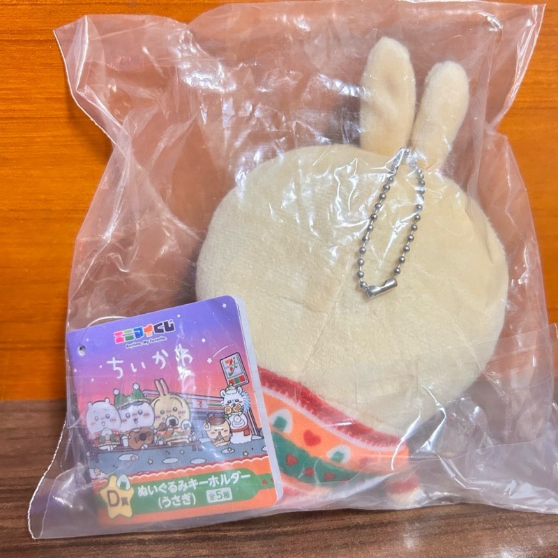 【阿皮小舖】日本現貨 吉伊卡哇 聖誕節 一番賞 D賞 烏薩奇 兔兔 吊飾娃娃 玩偶 布偶 全新未拆-細節圖2