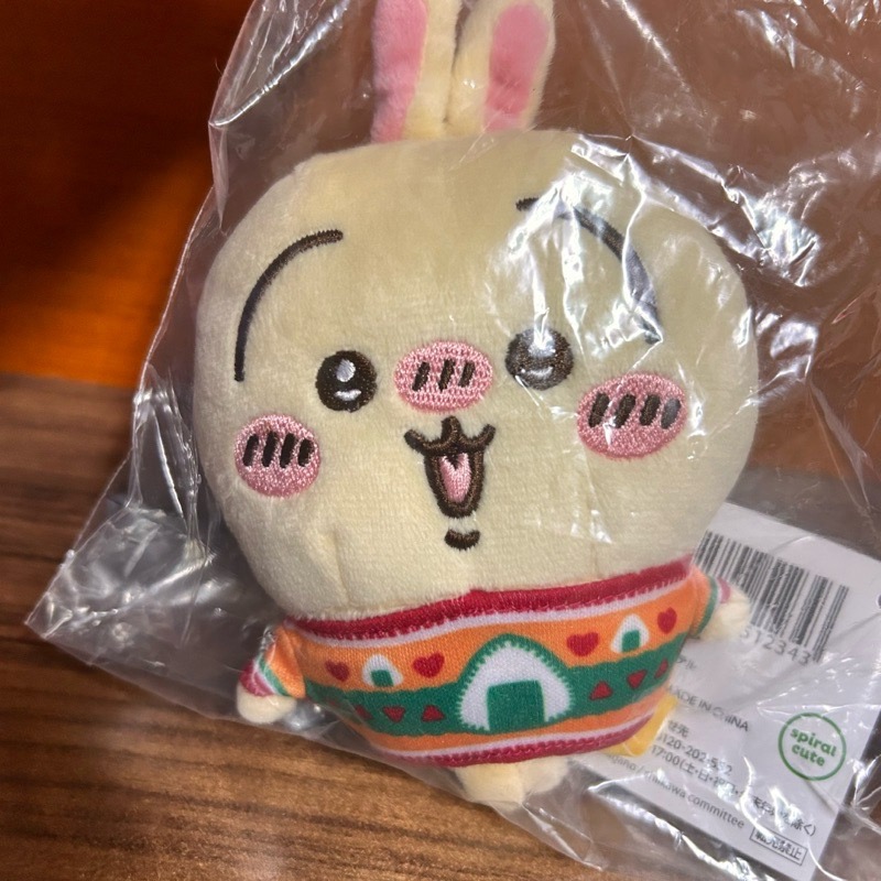 【阿皮小舖】日本現貨 吉伊卡哇 聖誕節 一番賞 D賞 烏薩奇 兔兔 吊飾娃娃 玩偶 布偶 全新未拆-細節圖5