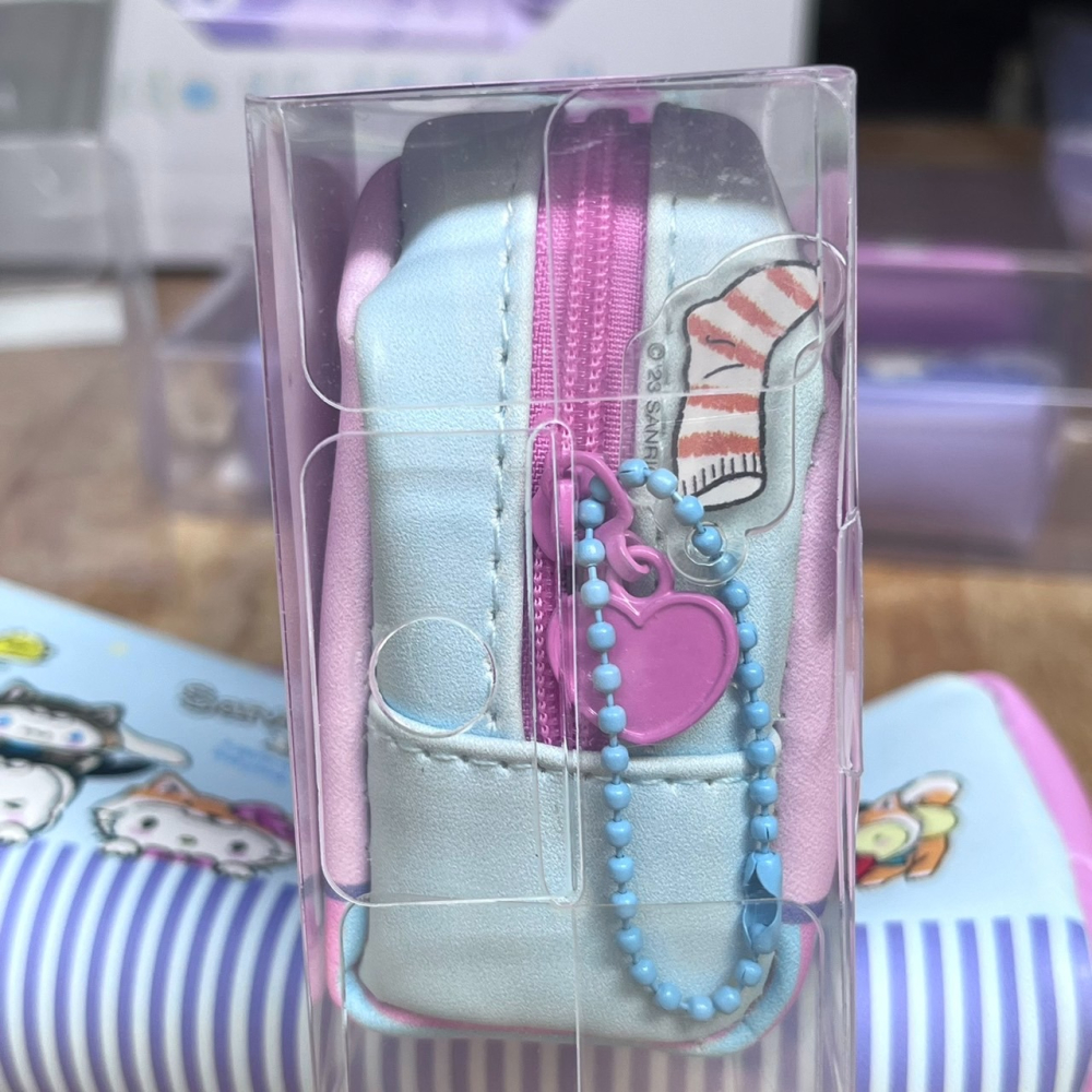 韓國 庫洛米 大耳狗 鉛筆袋 單層 軟皮 底部條紋 兩款隨機-細節圖8