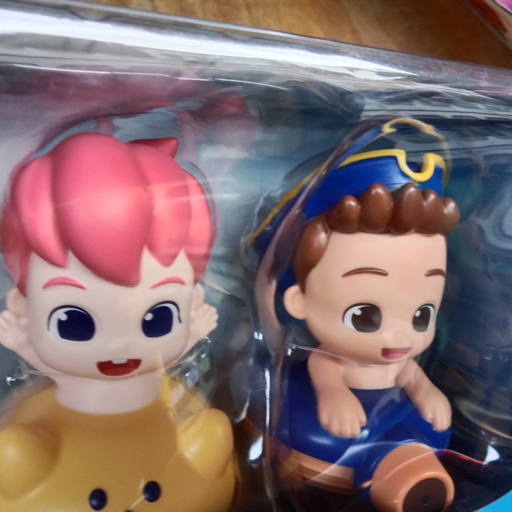 韓國  鯊魚寶寶 Bebefinn 噴水公仔 洗澡 玩具-細節圖3