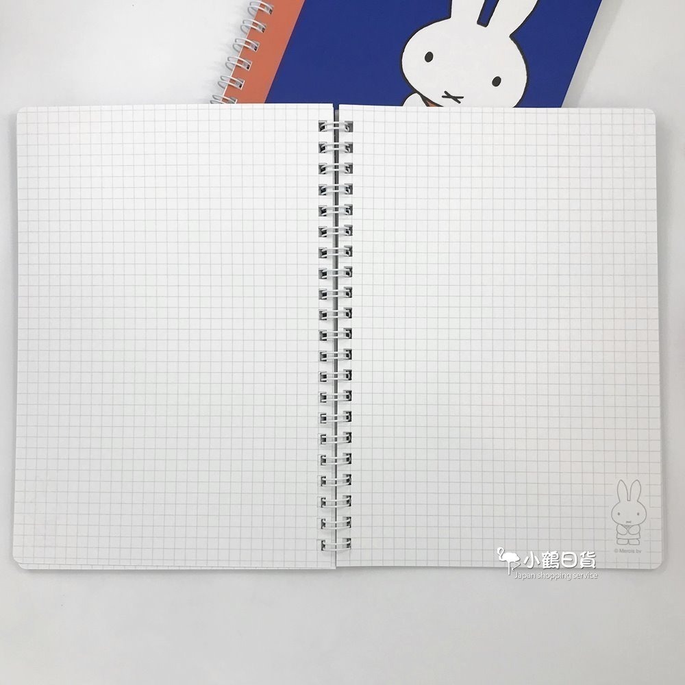 日本製 miffy 米菲兔 米飛兔 圖畫書系列 線圈 5mm方眼 A5 筆記本(藍色/橘色衣服)｜小鶴日貨-細節圖2