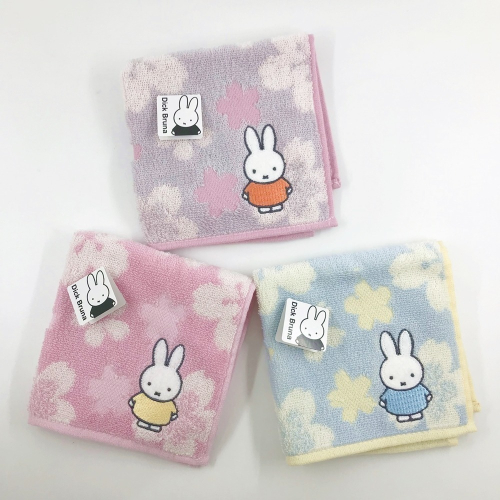 【現貨】日本 正版 miffy 米飛兔 米菲兔 櫻花圖紋 綿100% 手帕｜小鶴日貨