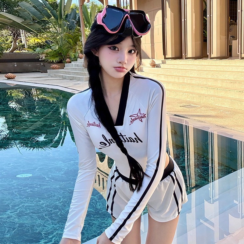 【貝娣泳裝】M014女生 長袖防曬泳衣 兩件式 顯瘦分體 性感露肚 運動風 衝浪 浮潛服 水母衣  泳裝 泡湯/現+預-細節圖3