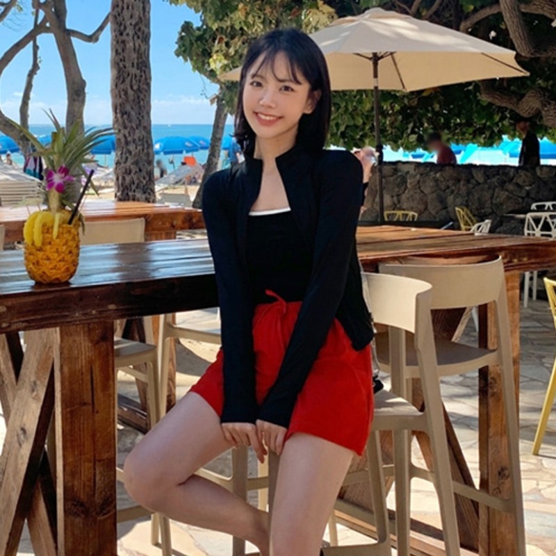 【貝娣泳裝】M047女生 長袖防晒泳衣 四件式泳衣 遮肚顯瘦 運動風 沙灘 比基尼 罩衫 衝浪 浮潛 泡湯泳裝/現+預-細節圖5