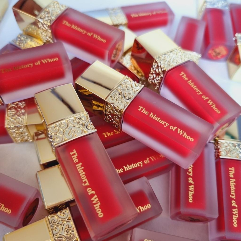 WHOO 后 拱辰享 美 皇后之吻絲絨柔霧唇露 唇釉 經典紅 效期2026 精巧版2.1g 絲絨柔霧唇露-細節圖2