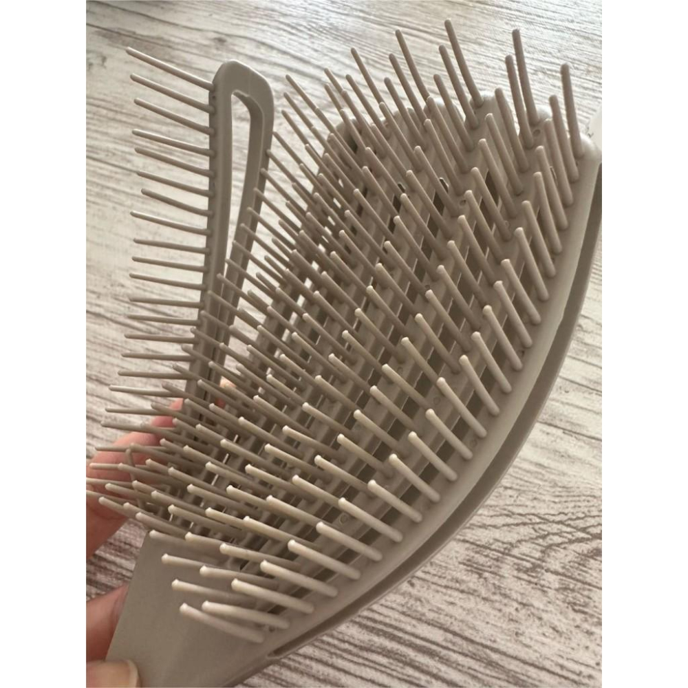 現貨 日本 3COINS FIT Hairbrush 頭皮按摩彈力梳 SPA 按摩 彈力梳 吹風 造型 快乾-細節圖6