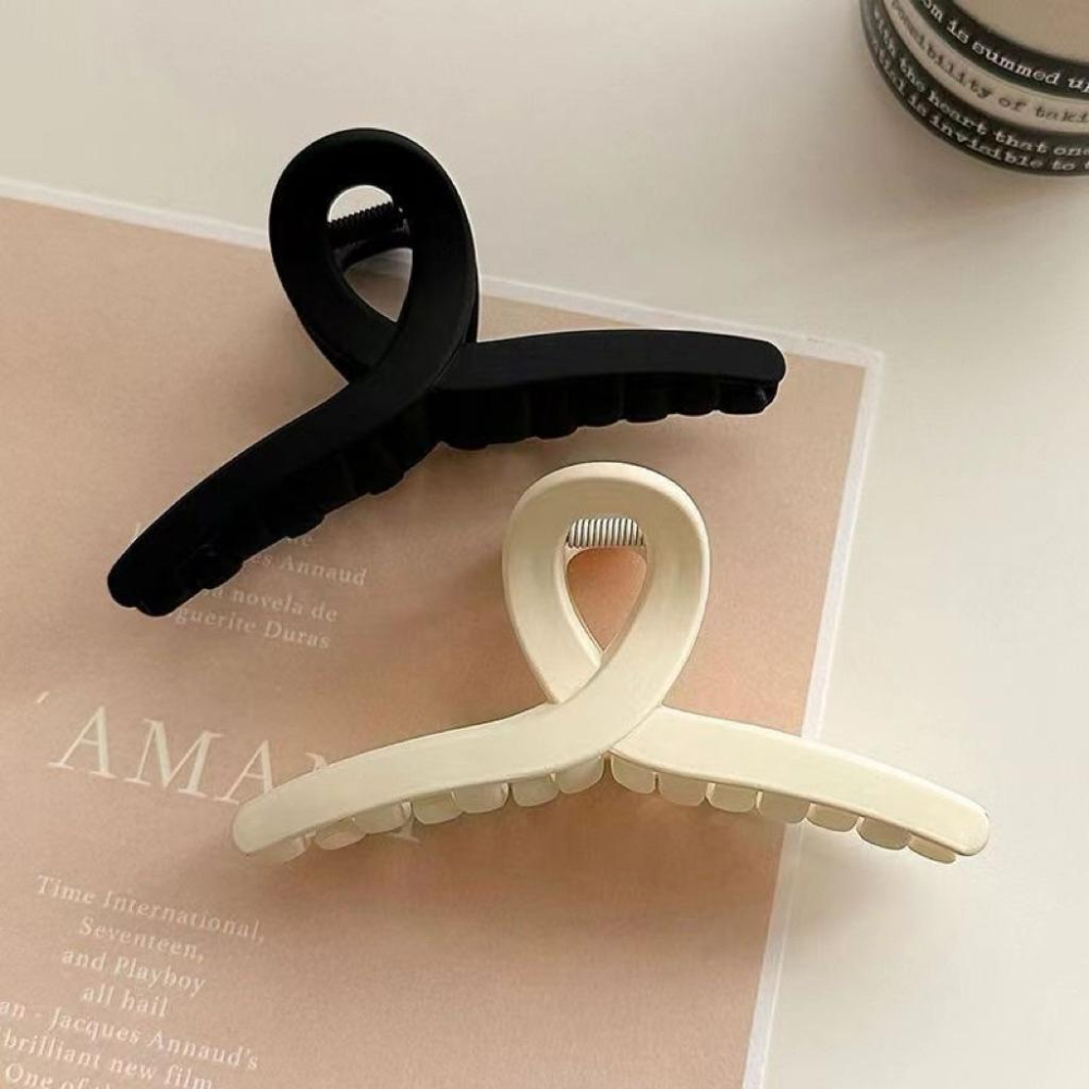 髮夾女後腦勺抓夾夏天鯊魚夾髮卡高级感髮抓中號頭髮夾子2025新款磨砂髮夾女後腦勺盤發抓夾高級感鯊魚夾子髮量多洗澡髮卡頭飾-細節圖5