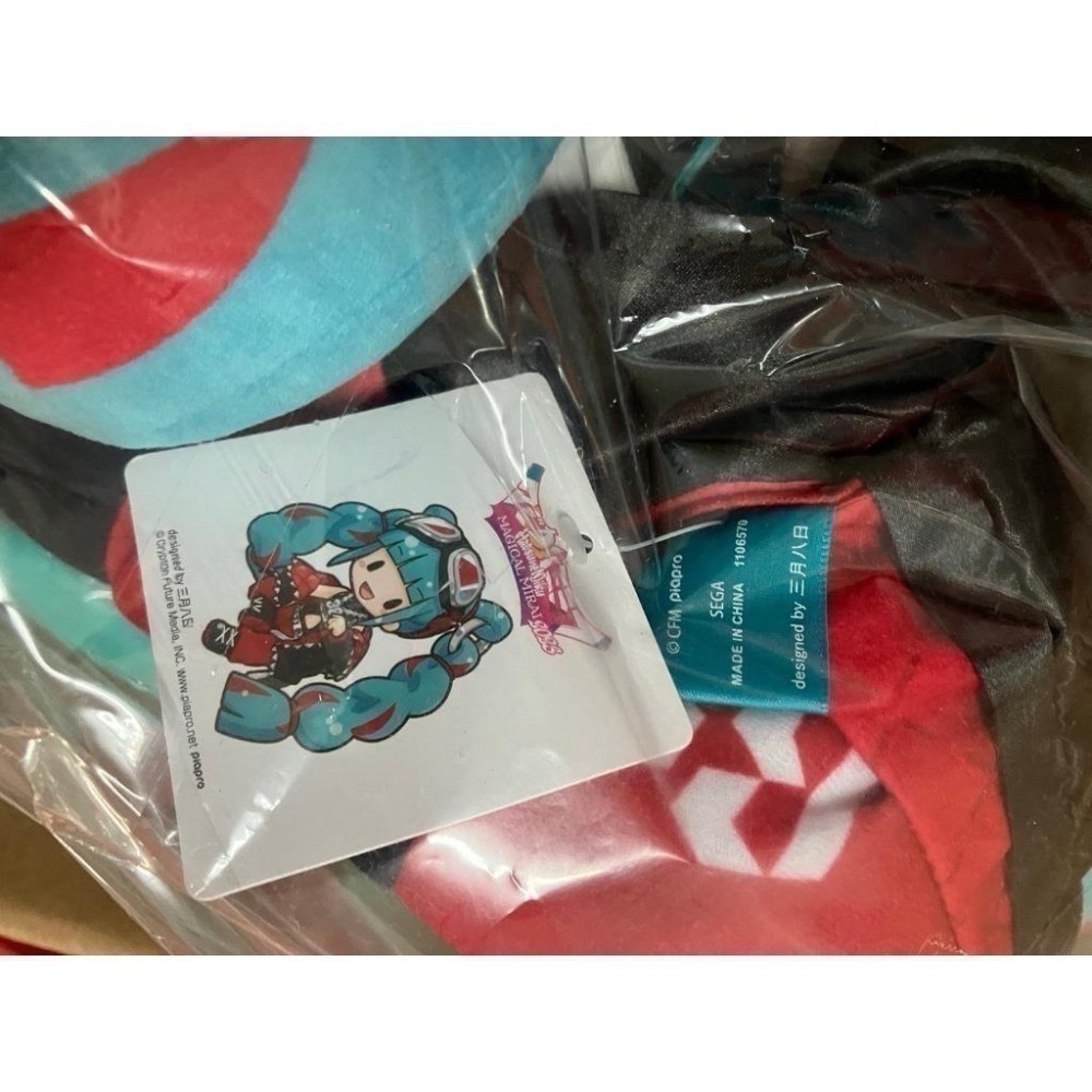 SEGA初音未來hero 英雄初音 MIKU 魔法未來 2023 絨毛布偶L 軟軟 30cm 保證正版-細節圖3