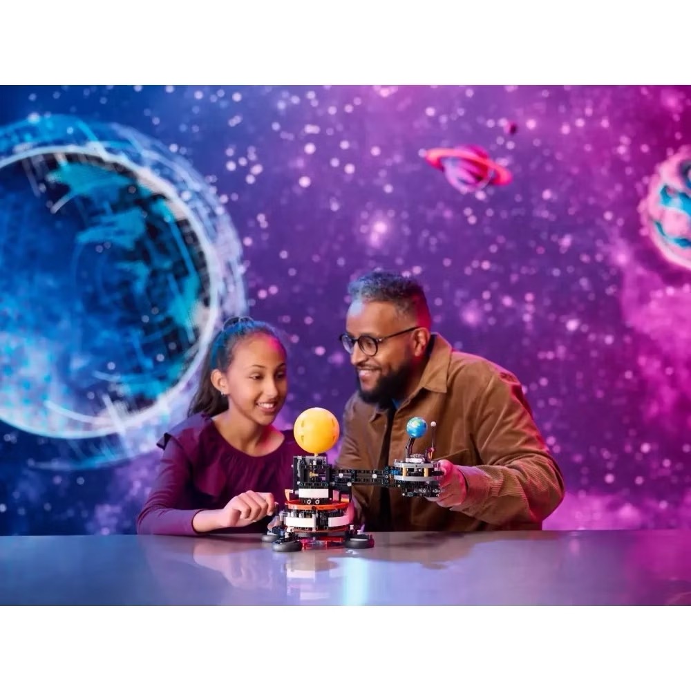 《好好。玩積木》 LEGO 42179 軌道上的地球和月球 科技系列-細節圖4