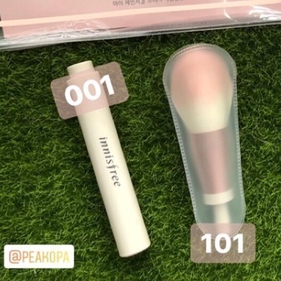 ［現貨］💓 innisfree 粉色刷具組 我的百變旅行刷具 刷具 粉色刷具 生日禮物 聖誕節 交換禮物-細節圖2