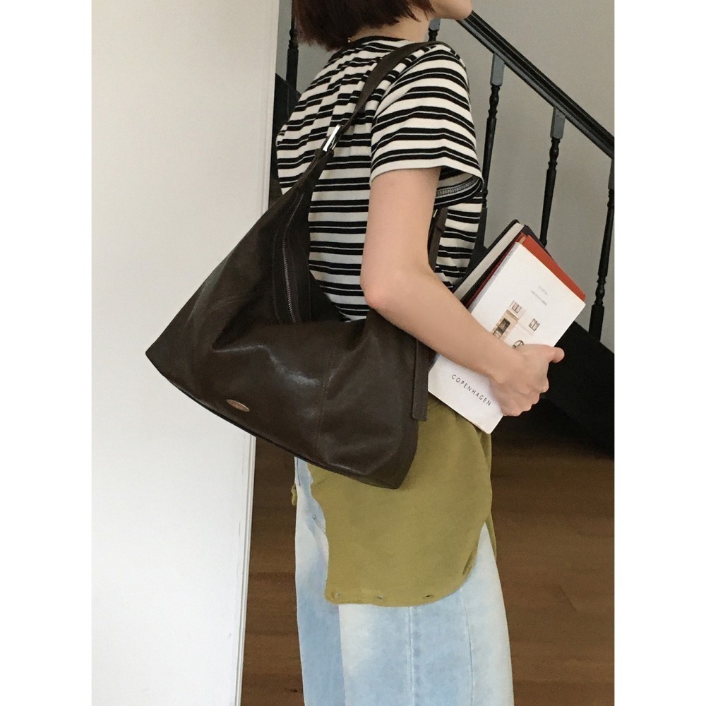 🇰🇷［韓妞穿搭-現貨］👜 A007 98度C NEAH 大容量兩背肩背包（13吋筆電ok） 98doci-細節圖4