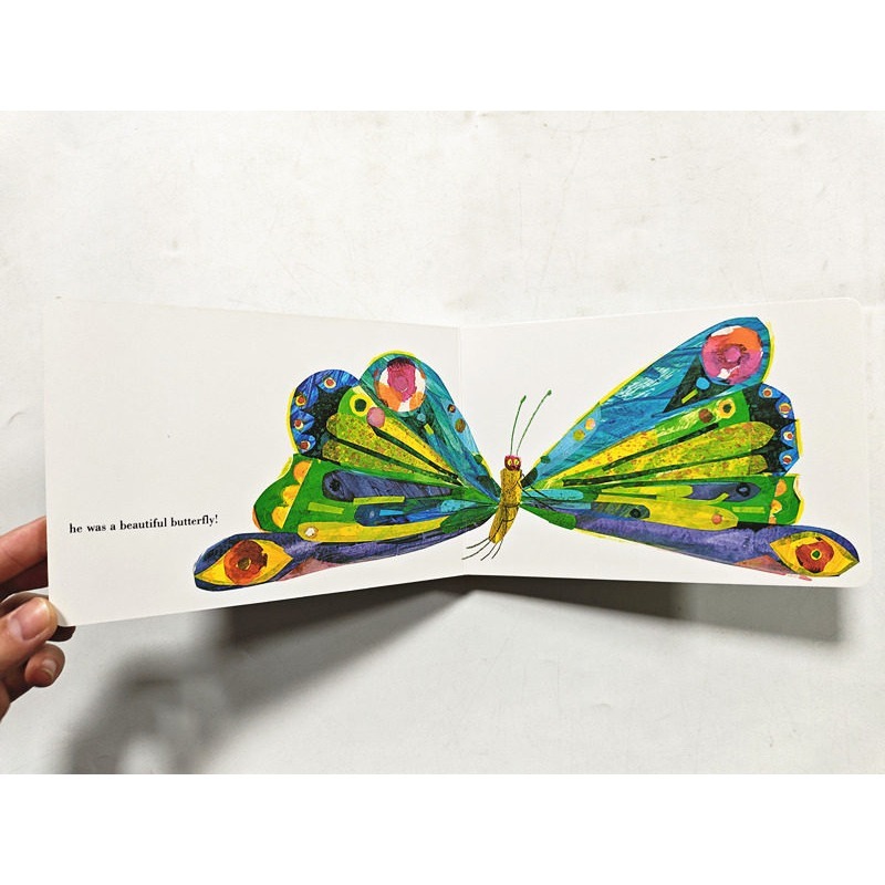 【英文】The Very Hungry Caterpillar 好餓的毛毛蟲｜Eric Carle ｜數數啟蒙｜硬頁書-細節圖3