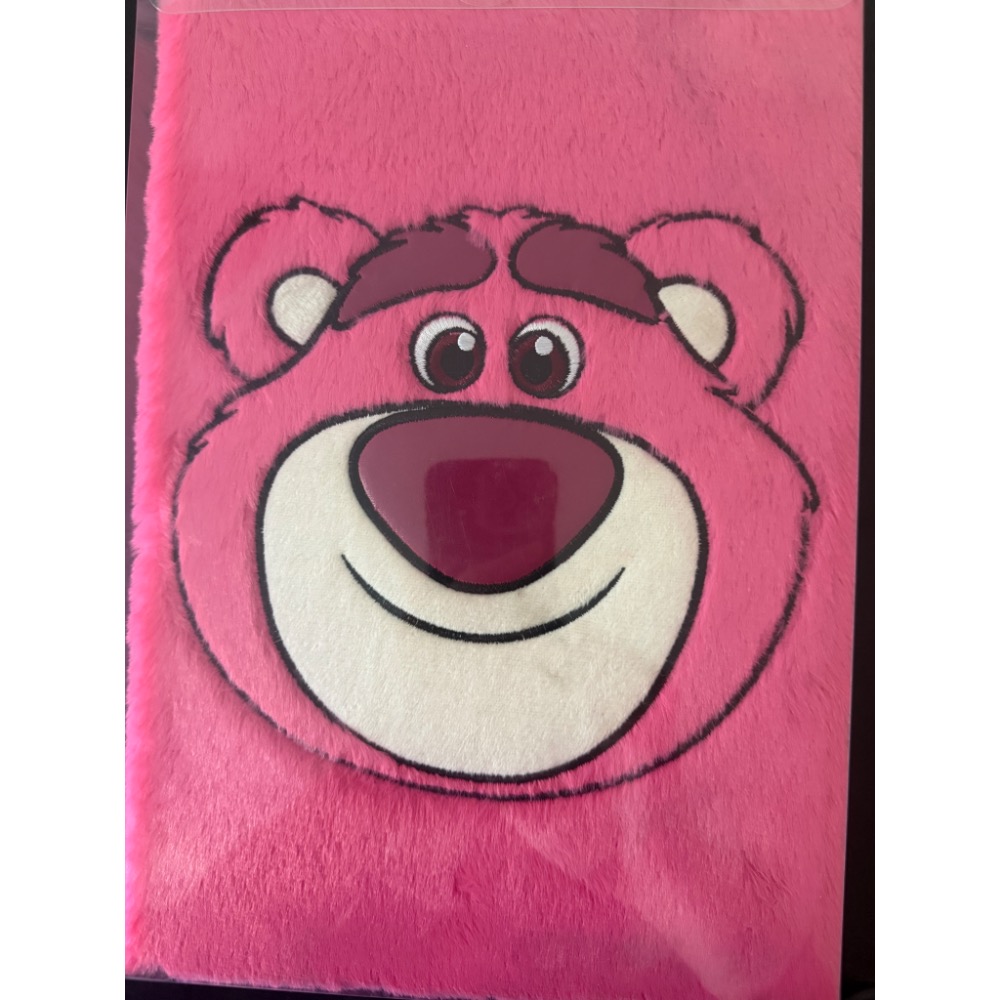草莓熊筆記本 熊抱哥筆記本 絨毛書衣 高顏值又好摸-細節圖2