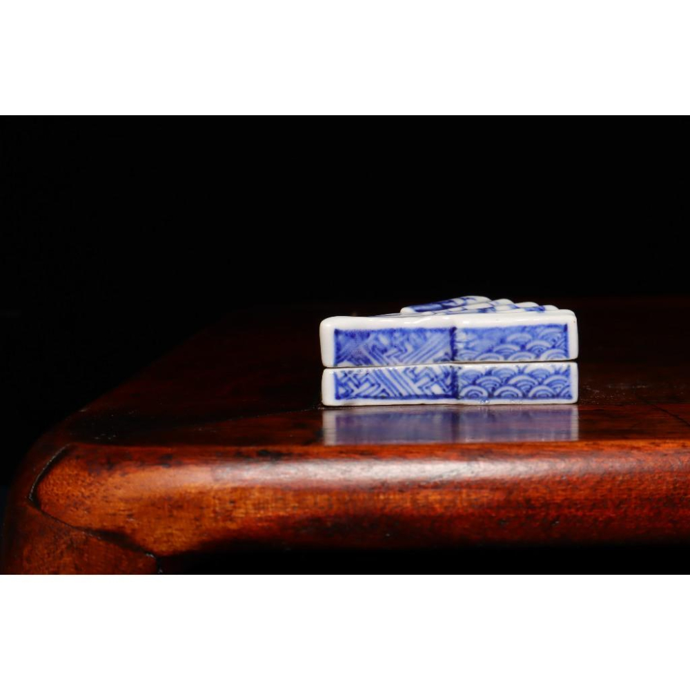 《部町》日本 大明成化年款 青花扇形香盒｜抹茶 茶道具 茶道 花道 花藝 神社 京都 古董 茶碗 茶杯-細節圖4