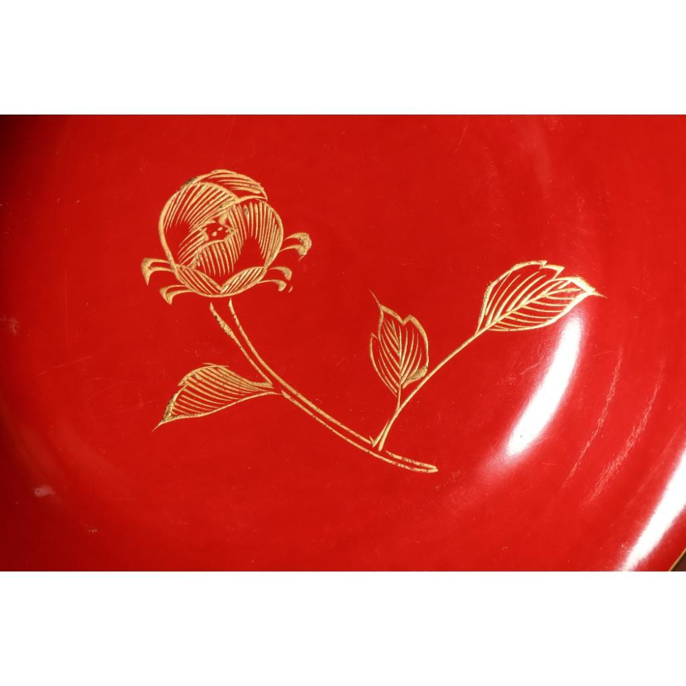 《部町》日本 木胎 沈金花卉朱漆菓子盤 ｜抹茶 茶道具 茶道 花道 花藝 神社 京都 古董 茶碗 茶杯-細節圖6