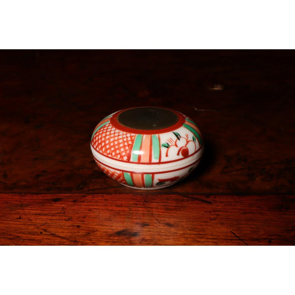 《部町》日本 洞華 吳須赤繪香盒｜抹茶 茶道具 茶道 花道 花藝 神社 京都 古董 茶碗 茶杯-細節圖5