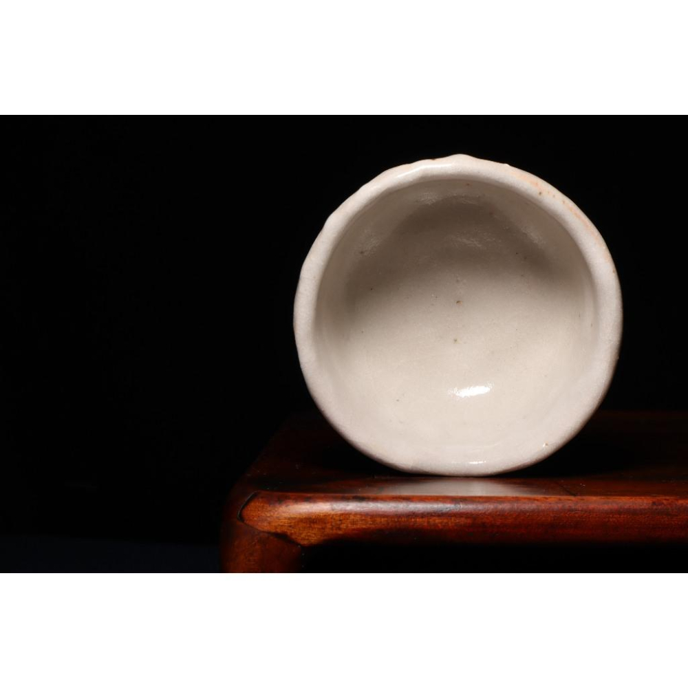 《部町》日本 刻印 厚手鐵繪山水 白志野 茶碗｜抹茶 茶道具 茶道 花道 花藝 神社 京都 古董 茶碗 茶杯-細節圖7
