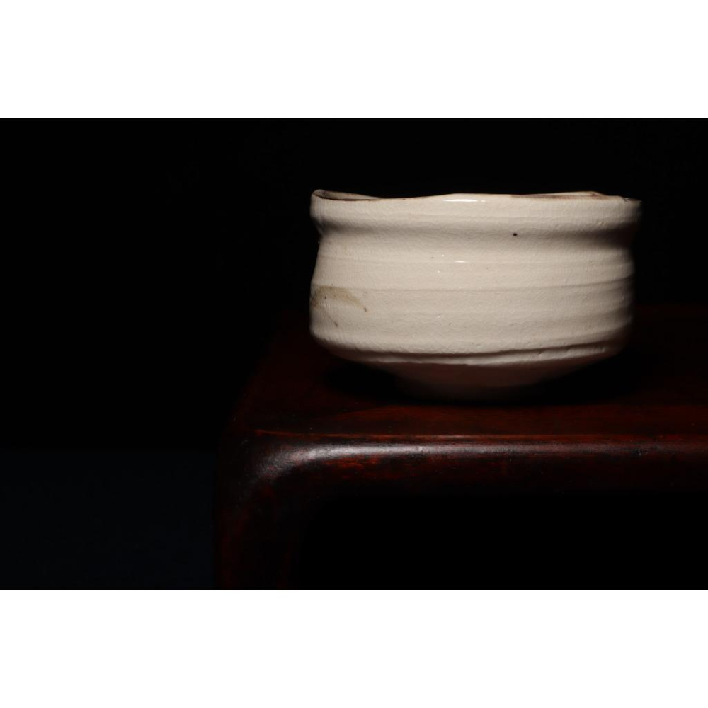 《部町》日本 志野燒 鐵繪 沓形抹茶碗 ｜抹茶 茶道具 茶道 花道 花藝 神社 京都 古董 茶碗 茶杯-細節圖3