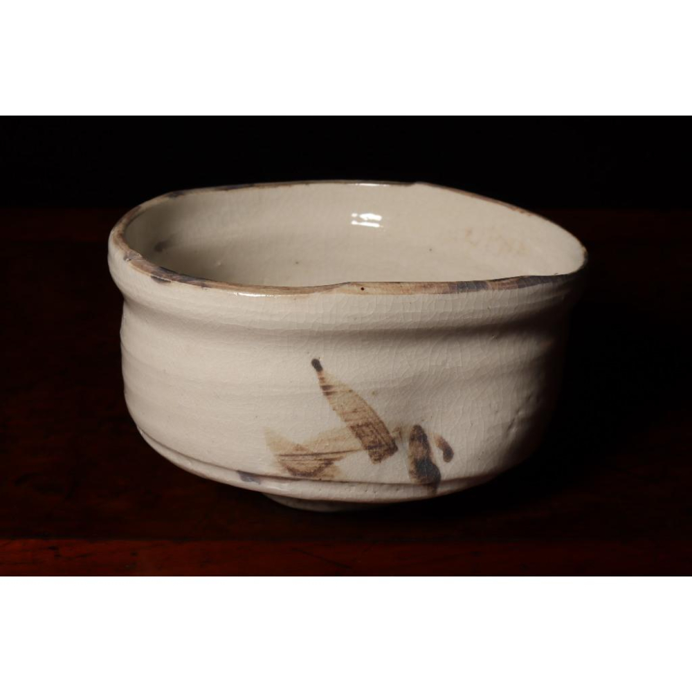 《部町》日本 志野燒 鐵繪 沓形抹茶碗 ｜抹茶 茶道具 茶道 花道 花藝 神社 京都 古董 茶碗 茶杯-細節圖5