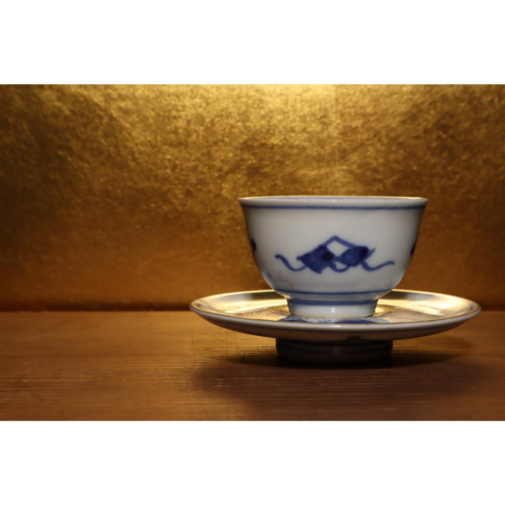 《部町》日本 明治時代 九谷 金彩 染付青花山水紋 茶杯托 一套｜抹茶 古董 茶杯 水杯 瓷器 磁器 茶碗 茶葉-細節圖4