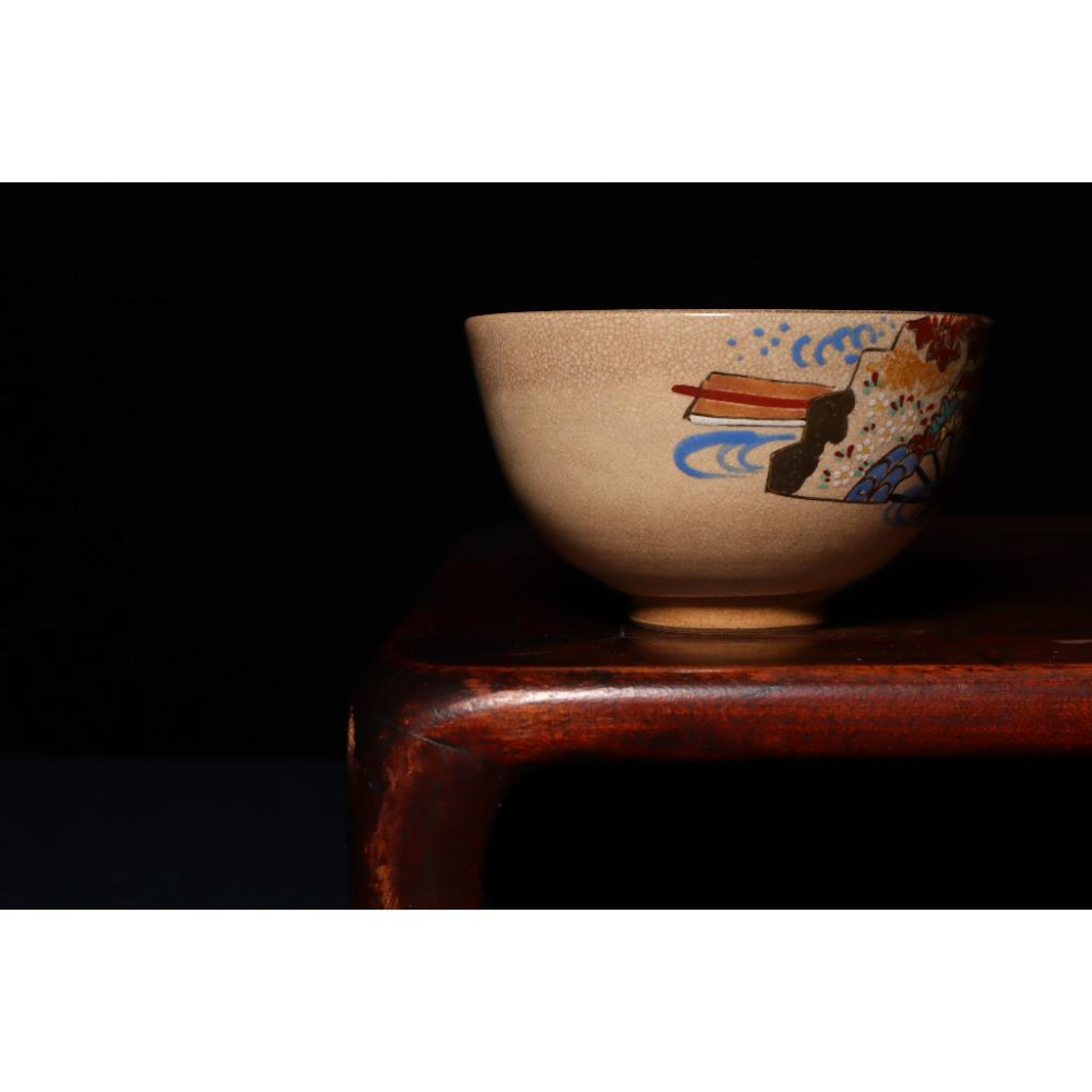 《部町》日本 古仁清 描金葵型雲鶴抹茶碗 ｜抹茶 茶道具 茶道 花道 花藝 神社 茶葉 茶杯 茶海 茶藝 普洱茶-細節圖3